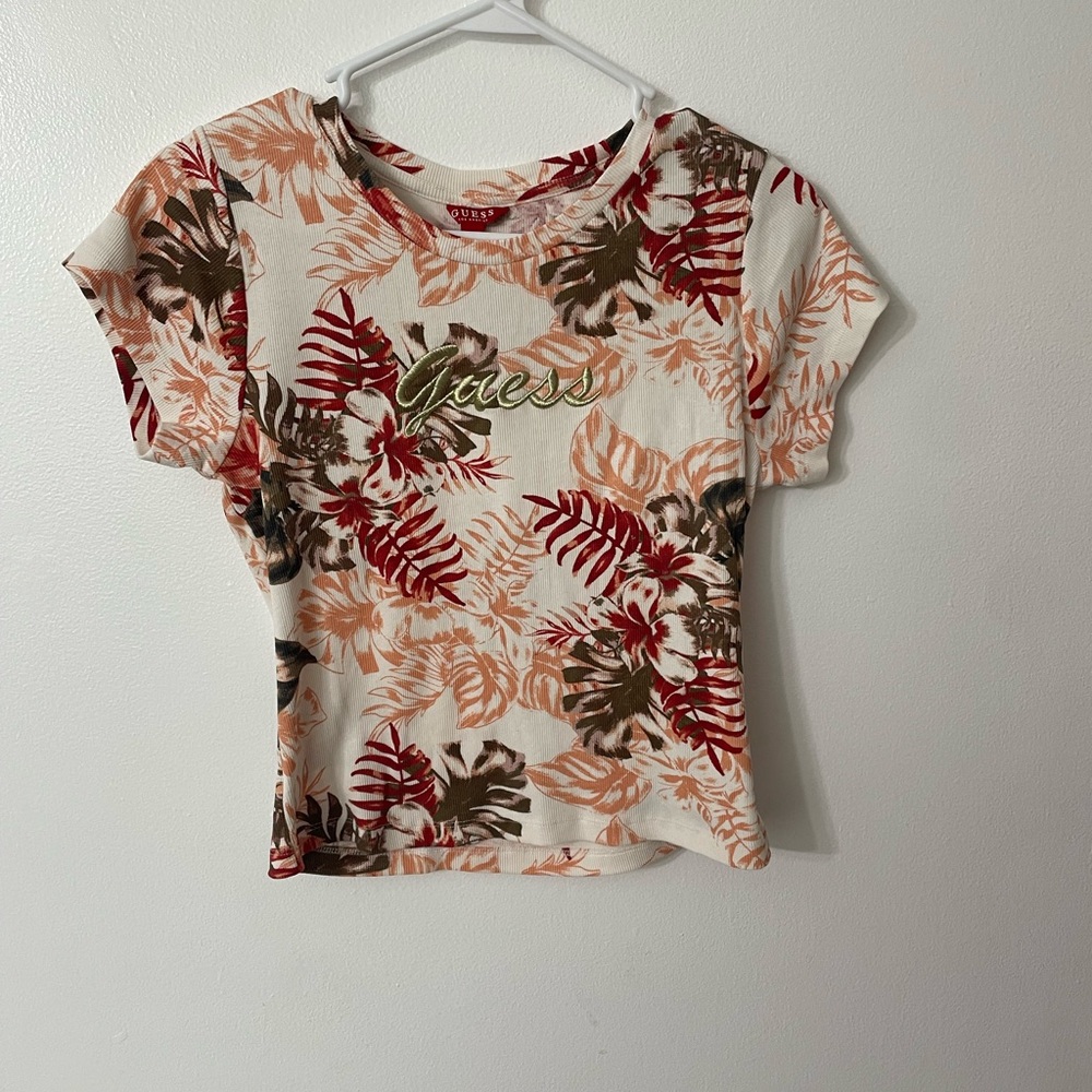 Guess White Cream Fitted Graphic Tee